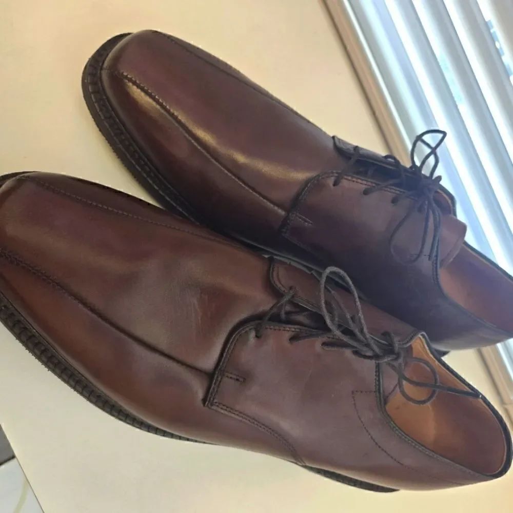 Allen Edmonds Brown Oxford Warren Shoe Never Worn Size 10.5
